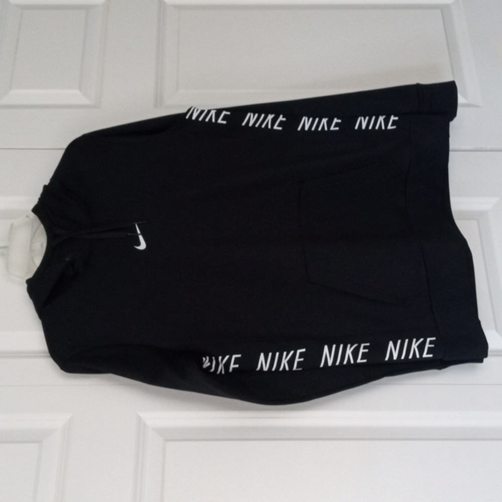 Women's Nike Hoodie, Black, size Medium